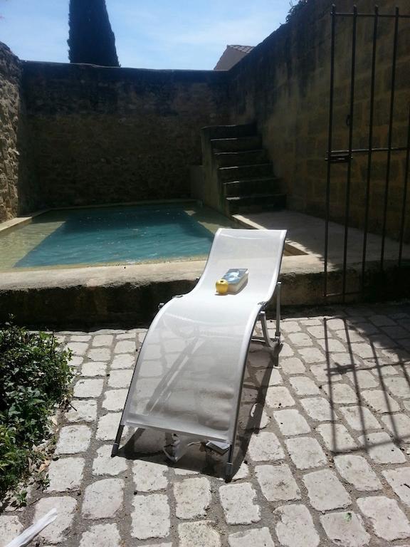 Bed and Breakfast Le Richelieu à Uzès Extérieur photo
