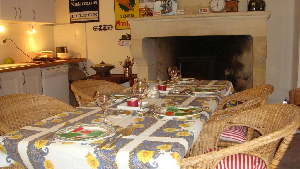 Bed and Breakfast Le Richelieu à Uzès Extérieur photo